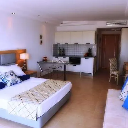 Skiathos Premier Hotel 4*